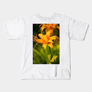 blb yellow lily Kids T-Shirt